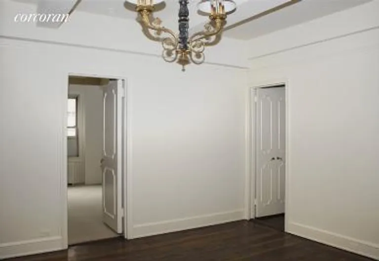 New York City Real Estate | View 60 Gramercy Park North, 17B | room 1 | View 2