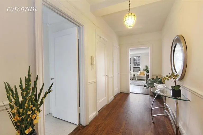 New York City Real Estate | View 125 West 76th Street, 6A | Foyer | View 4