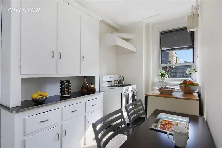 New York City Real Estate | View 125 West 76th Street, 6A | Kitchen | View 3