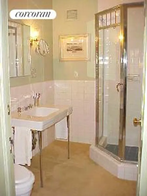 New York City Real Estate | View 161 East 70th Street | room 6 | View 7