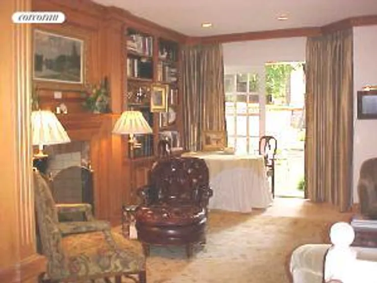 New York City Real Estate | View 161 East 70th Street | room 19 | View 20