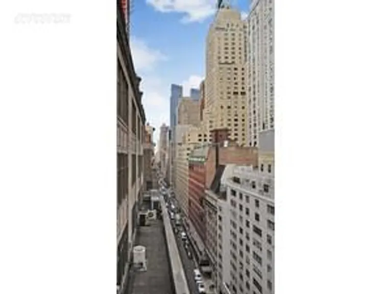 New York City Real Estate | View 100 West 58th Street, 15F | room 4 | View 5