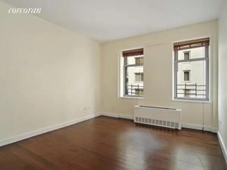 New York City Real Estate | View 100 West 58th Street, 15F | room 3 | View 4
