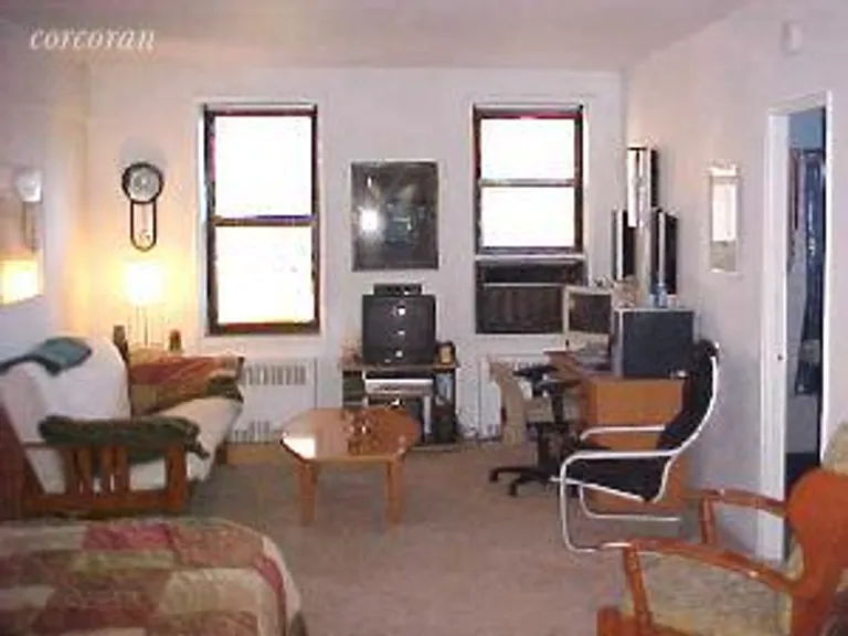 New York City Real Estate | View 242 East 38th Street, 5F | room 1 | View 2