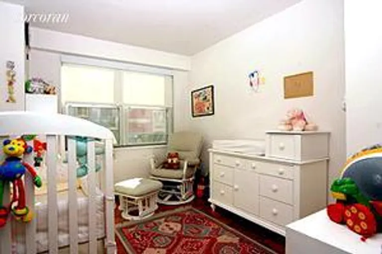 New York City Real Estate | View 10 West 15th Street, 214 | room 2 | View 3