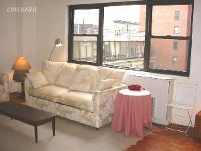 New York City Real Estate | View 305 East 72Nd Street, 6I | 1 Bath | View 1