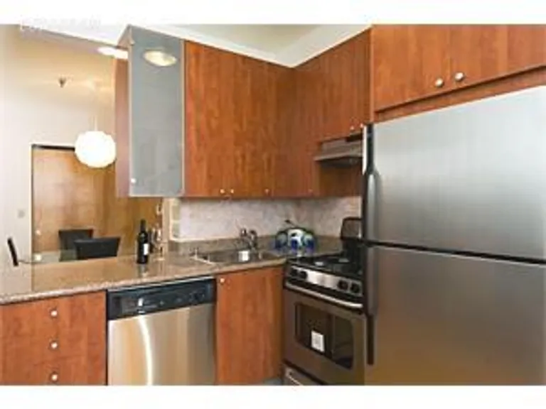 New York City Real Estate | View 107 Avenue A, 4F | room 2 | View 3