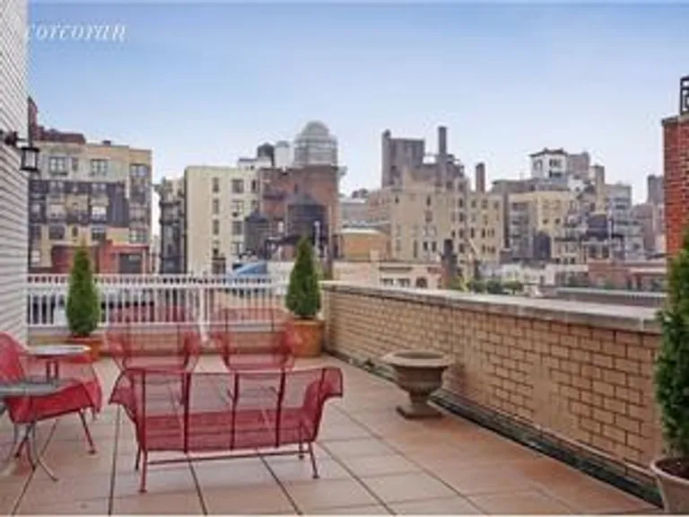 New York City Real Estate | View 135 East 83rd Street, 12D | room 1 | View 2