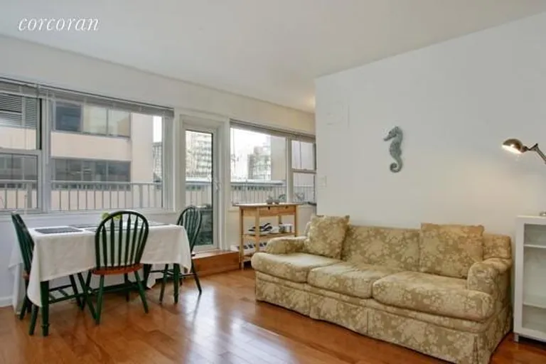 New York City Real Estate | View 153 East 57th Street, 18A | room 2 | View 3