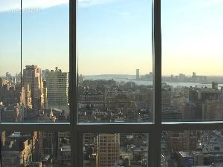 New York City Real Estate | View 350 West 42Nd Street, 39E | room 1 | View 2