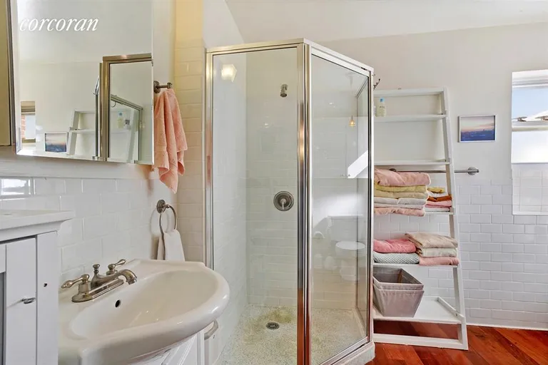 New York City Real Estate | View 392 14th Street, 4B | 2nd Bathroom | View 9