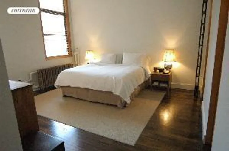 New York City Real Estate | View 139 West 19th Street, 2E | room 1 | View 2