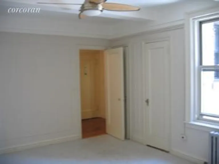 New York City Real Estate | View 11 West 69th Street, 9B | room 2 | View 3