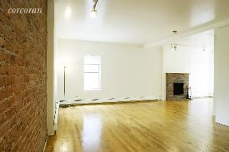 New York City Real Estate | View 453 4th Street, 2R | 2 Beds, 1 Bath | View 1