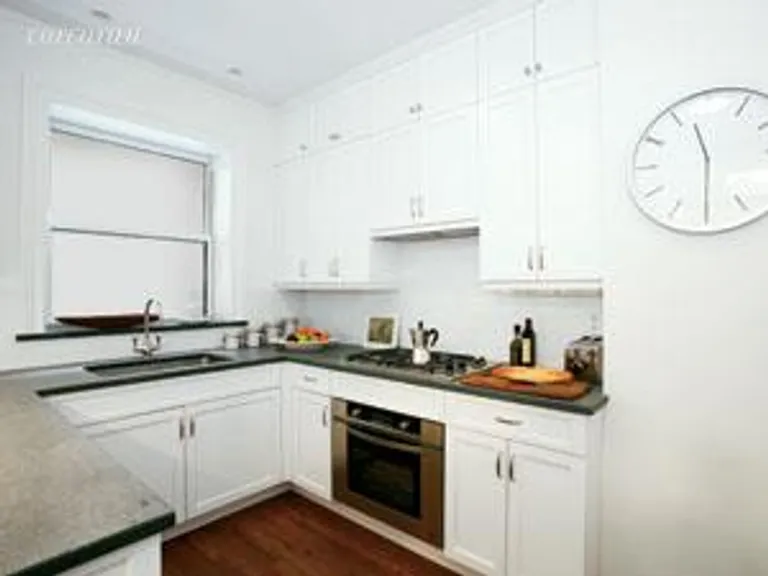 New York City Real Estate | View 215 West 88th Street, 3A | room 2 | View 3