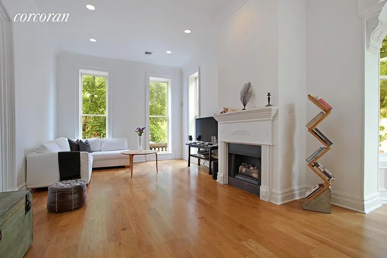 New York City Real Estate | View 367 Grand Avenue, 1 | room 1 | View 2