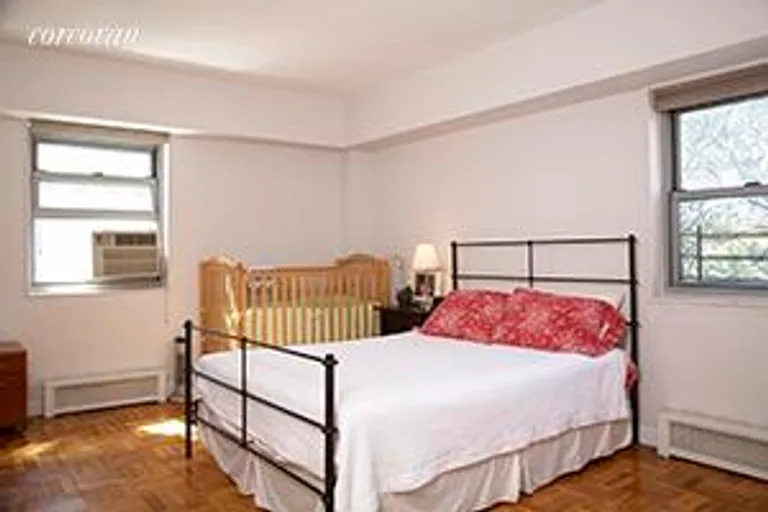 New York City Real Estate | View 235 Adams Street, 4H | room 2 | View 3