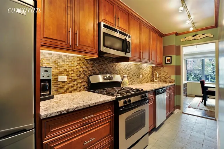 New York City Real Estate | View 420 East 55th Street, 4E | Kitchen | View 4