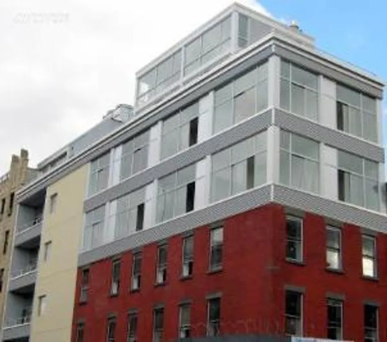 New York City Real Estate | View 524 Saint Johns Place, 2C | room 2 | View 3