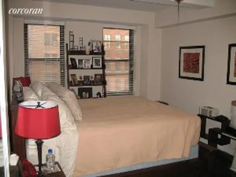 New York City Real Estate | View 161 West 16th Street, 11H | room 2 | View 3
