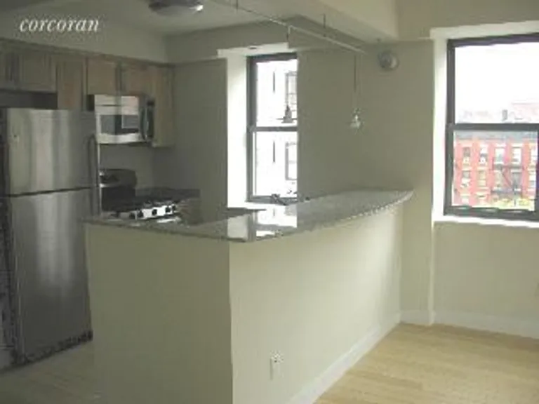 New York City Real Estate | View 516 West 47th Street, S7M | room 1 | View 2