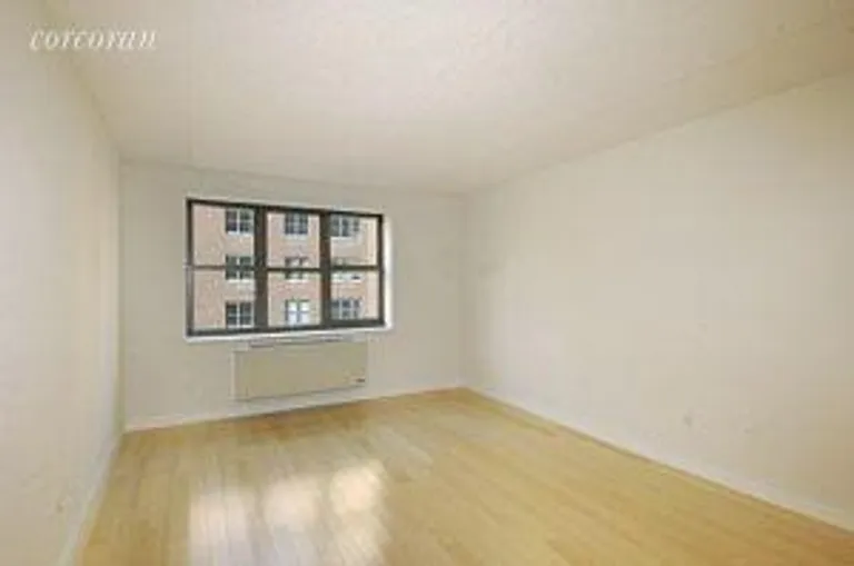 New York City Real Estate | View 516 West 47th Street, S3G | 2 Beds, 2 Baths | View 1