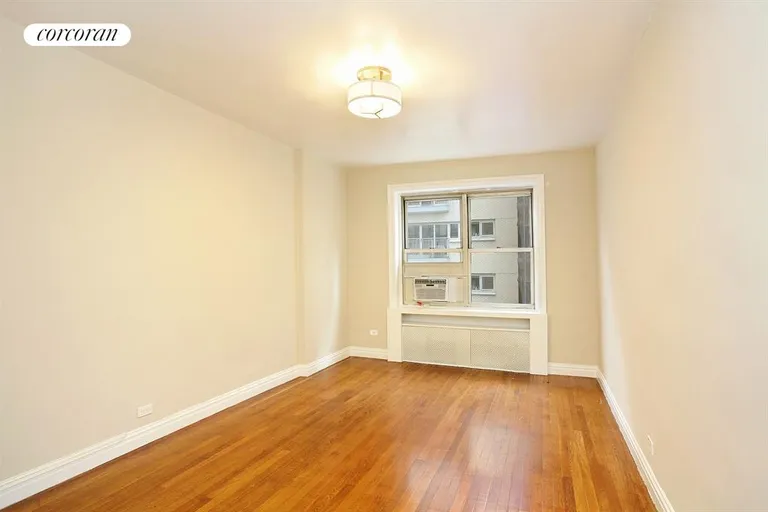 New York City Real Estate | View 210 West 19th Street, 6A | Bedroom | View 5