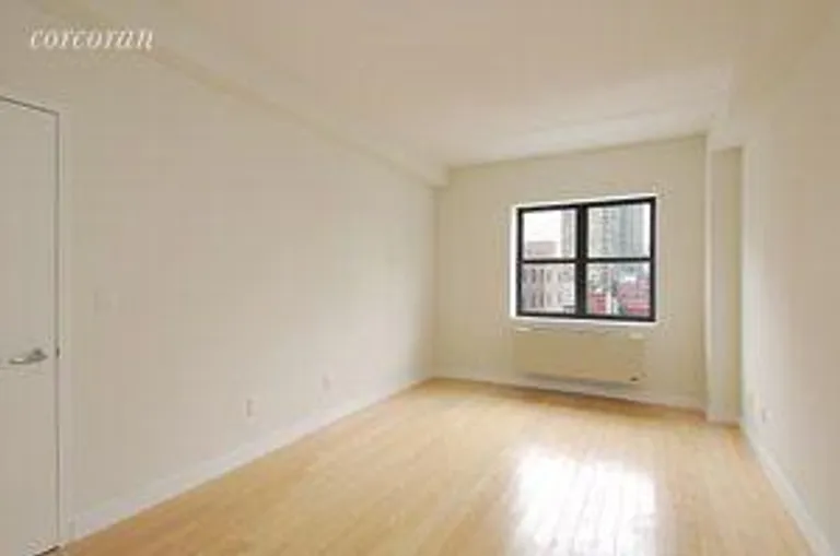 New York City Real Estate | View 516 West 47th Street, S7H | room 1 | View 2