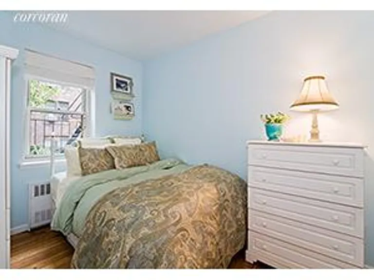 New York City Real Estate | View 320 West 19th Street, 2D | room 2 | View 3