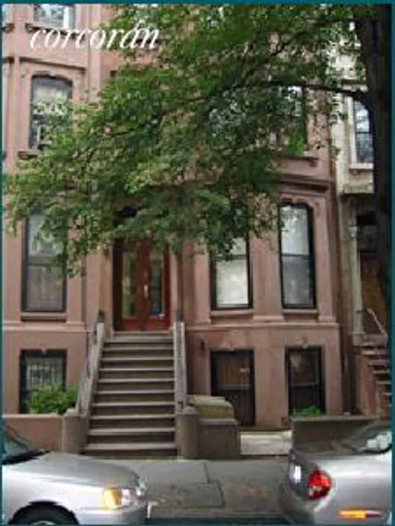 New York City Real Estate | View 134 Lincoln Place, 4 | 2 Beds, 1 Bath | View 1