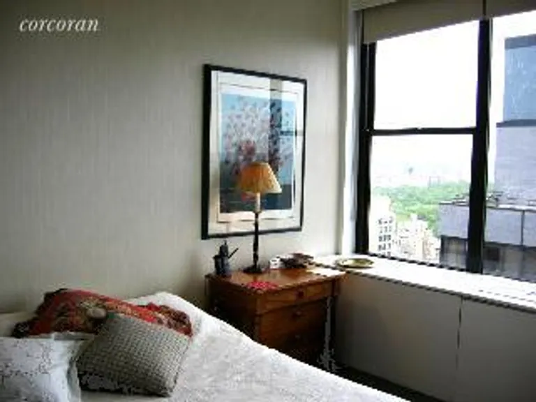 New York City Real Estate | View 117 East 57th Street, 48F | 1 Bath | View 1