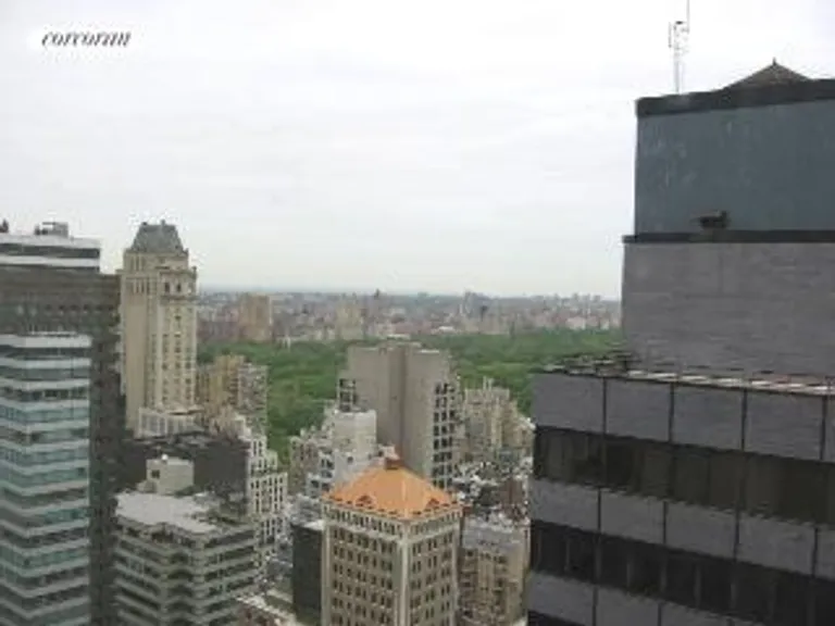 New York City Real Estate | View 117 East 57th Street, 48F | room 4 | View 5