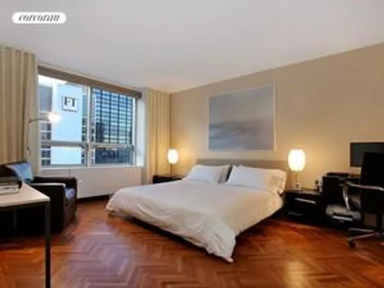 New York City Real Estate | View 15 West 53rd Street, 39D | room 8 | View 9