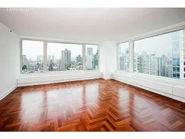 New York City Real Estate | View 240 Riverside Boulevard, 24C | room 1 | View 2