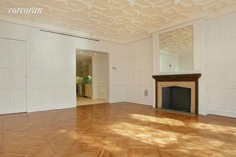 New York City Real Estate | View 21 West 75th Street, 3 | 2 Beds, 2 Baths | View 1