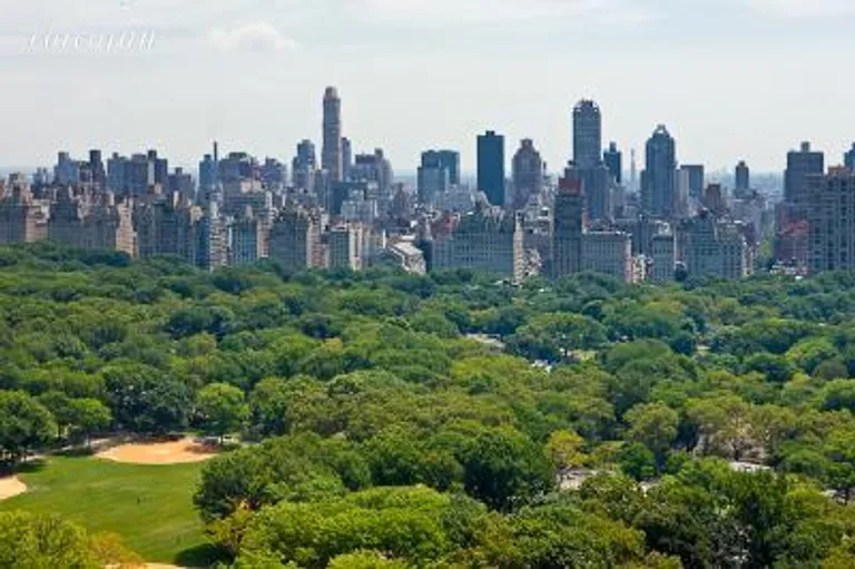 New York City Real Estate | View 15 Central Park West, 28D | 3 Beds, 4 Baths | View 1