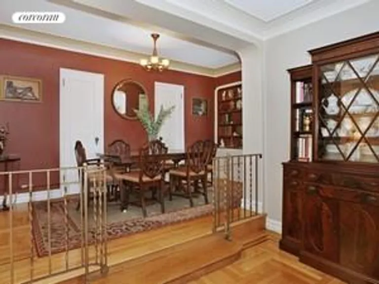 New York City Real Estate | View 720 Fort Washington Avenue, 5Y | Dining Area in Foyer | View 2