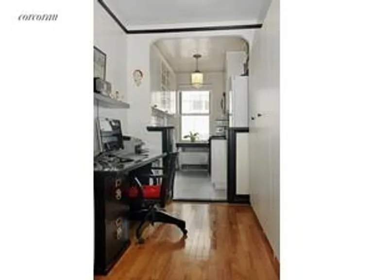 New York City Real Estate | View 720 Fort Washington Avenue, 5Y | Home Office Area outside of Kitchen | View 4