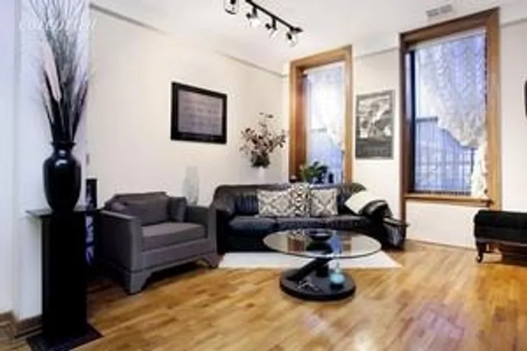 New York City Real Estate | View 375 Lincoln Place, 1J | room 1 | View 2