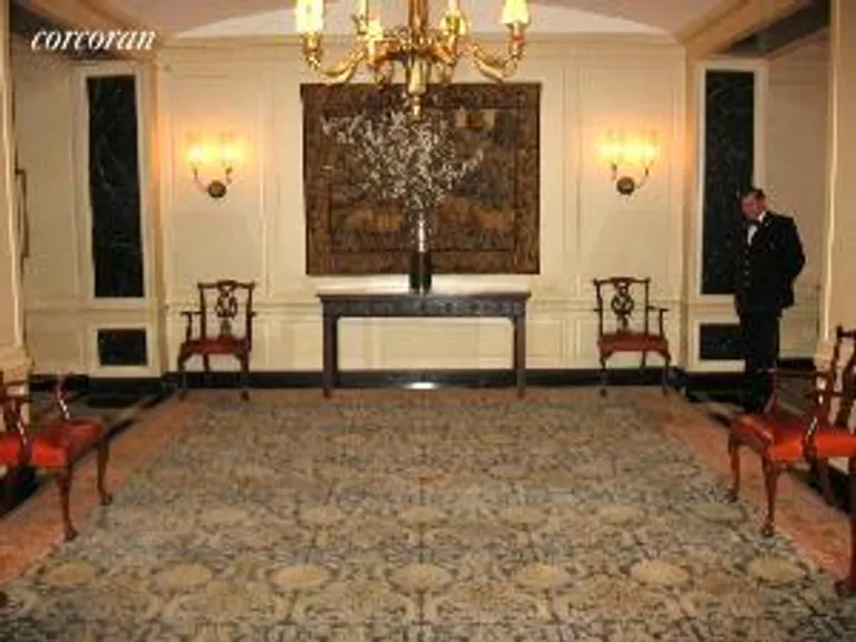 New York City Real Estate | View 784 Park Avenue, 14C | room 2 | View 3
