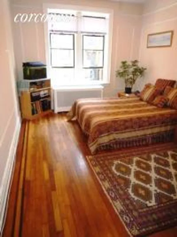 New York City Real Estate | View 345 Montgomery Street, 2P | room 2 | View 3