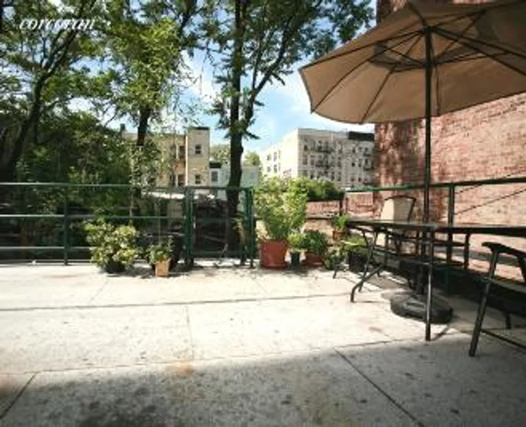 New York City Real Estate | View 158 Grand Street, 2R | 1 Bed, 1 Bath | View 1