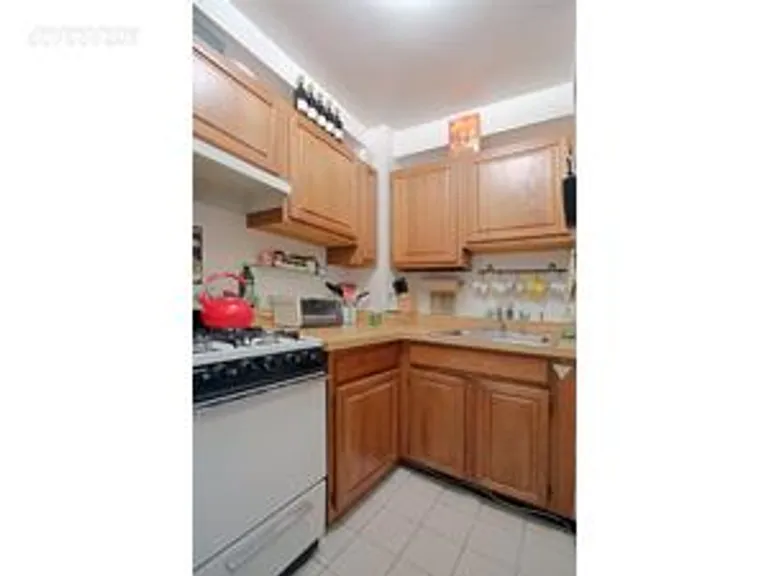 New York City Real Estate | View 101 Lafayette Avenue, 9L | room 2 | View 3