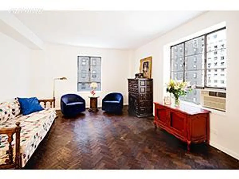 New York City Real Estate | View 47 East 87th Street, 7C | room 1 | View 2