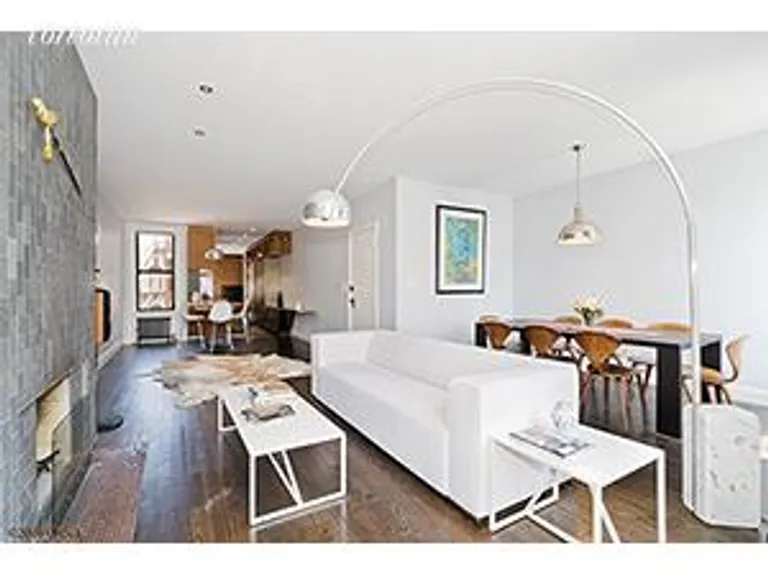 New York City Real Estate | View 109 West 82Nd Street, 5B | 2 Beds, 2 Baths | View 1