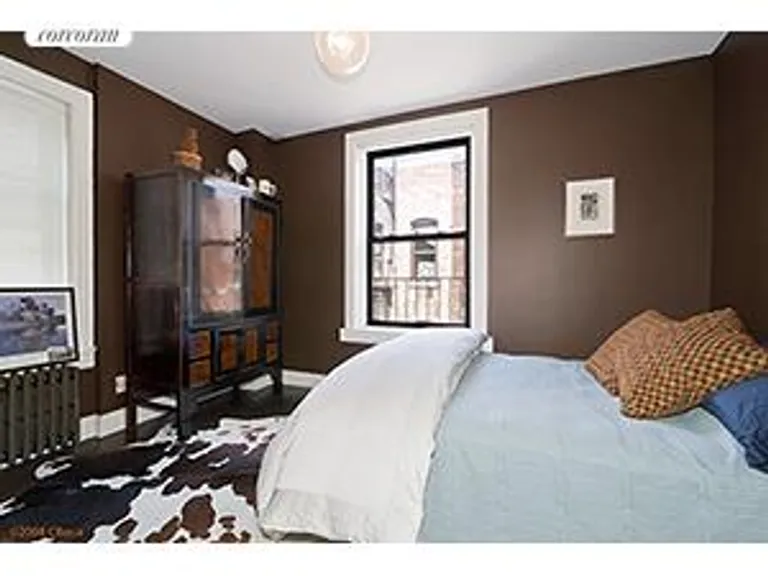 New York City Real Estate | View 109 West 82Nd Street, 5B | room 3 | View 4