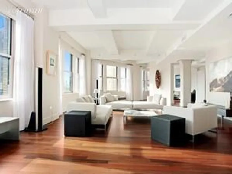 New York City Real Estate | View 147 Waverly Place, 7 | Living Room  | View 2