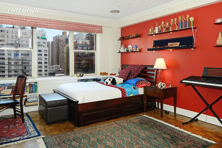 New York City Real Estate | View 400 East 85th Street, 11L | room 7 | View 8