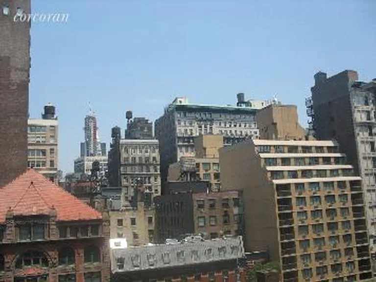 New York City Real Estate | View 7 East 14th Street, 927 | room 1 | View 2