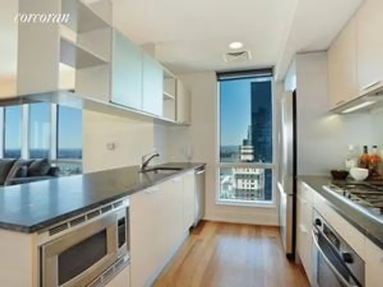 New York City Real Estate | View 350 West 42Nd Street, 42H | room 2 | View 3
